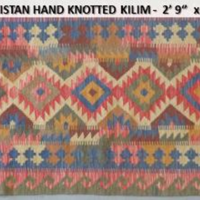 Persian Rugs Kilims has been made in the cities of Persia, Made with 100% natural wool and Cotton, vegetable dyed and knotted by hand.