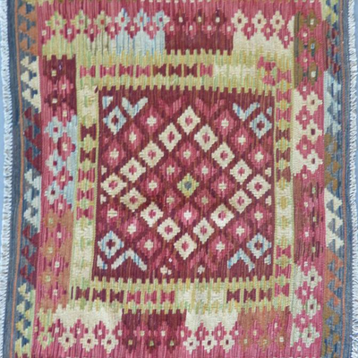 Persian Rugs Kilims has been made in the cities of Persia, Made with 100% natural wool and Cotton, vegetable dyed and knotted by hand.