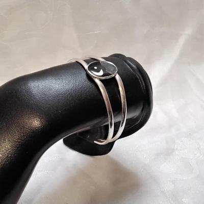 Unique Onyx/Mother of Pearl/Abalone Alpaca Silver Bracelet
