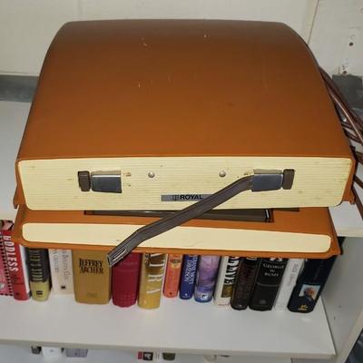 Litton Apollo 10 GT Royal Electric Typewriter Orange