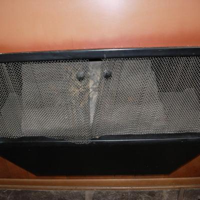 Federal Lighted Heat Blowing Fireplace.