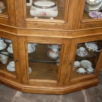 Curio Cabinet Mid Century