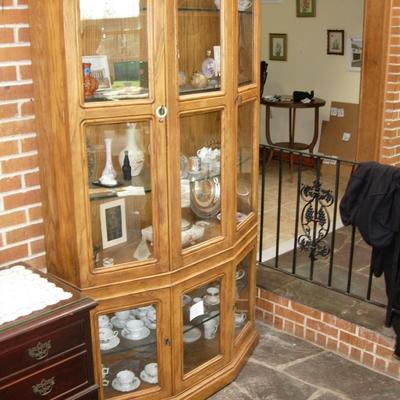 Curio Cabinet Mid Century