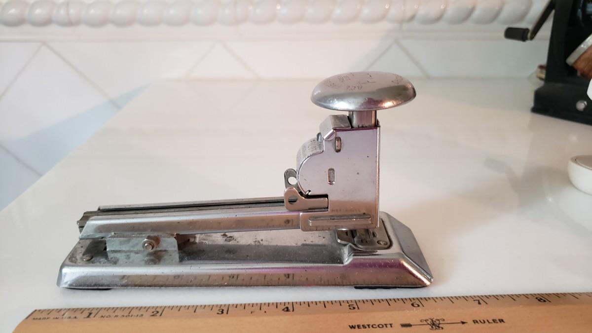 Stapler Pilot Vintage Pilot stapler | EstateSales.org