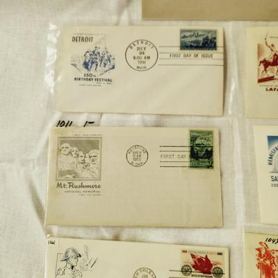 8 - FIRST DAY STAMPS - 1950S & 60S US CITIES
