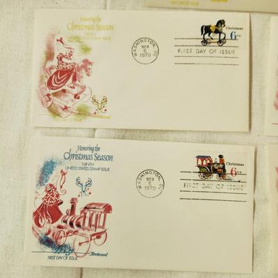 5 - FIRST DAY STAMPS - 1970 HONORING THE CHRISTMAS SEASON