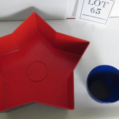 Nice Unused Patriotic Star Chip and Dip Set, Plastic