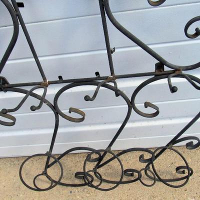 Lot 144: Metal Outdoors Wall Hanging Flower Pot Holder and Hook