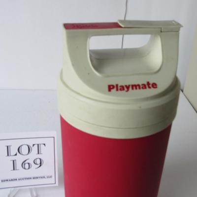 Igloo Playmate Half Gallon Cooler