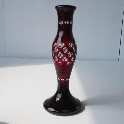 Lot 233: Vintage Cut to Clear Glass Bud Vase