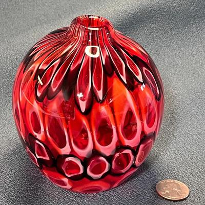 FAB ART GLASS STUDIO VASE RED ORANGE STRETCH