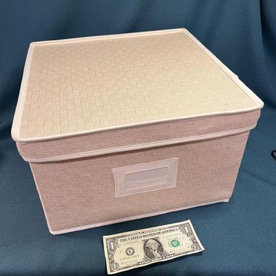 LINEN-LIKE FABRIC LIDDED STORAGE BOX 