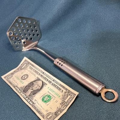 STAINLESS STEEL FOOD MASHER KITCHEN TOOL
