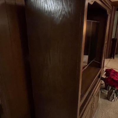 Vintage Solid Wood Media Center with Cabinets on Bottom