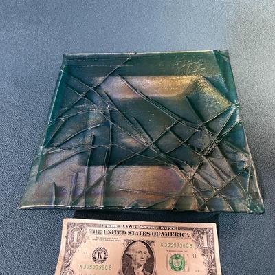 SIGNED ARTISAN STUDIO GLASS SQUARE DISH