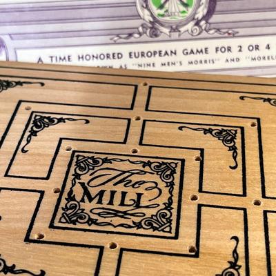 VINTAGE 1967 WOODEN BOARD GAME â€œMILLâ€