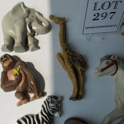 Cute Older Wall Decor, Burwood Plastic Animals Lot