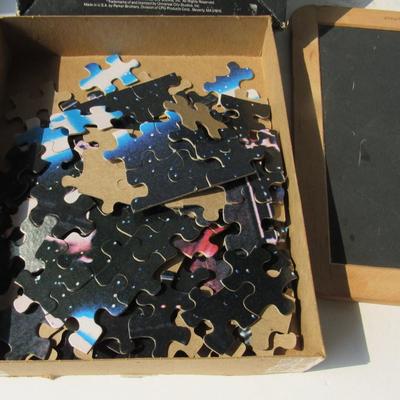 Lot 348: Vintage Battlestar Galactica Puzzle, Childs Slate Chalkboard