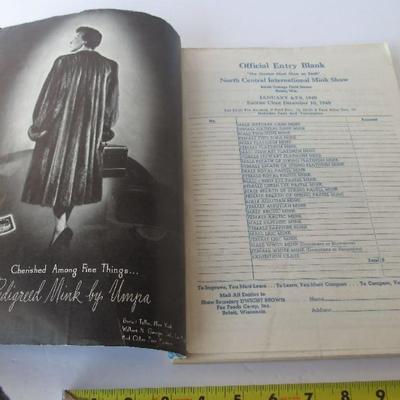 Lot 369: Vintage "The Honker" Jan 1949, Large Soft Cover Book, North Centeral International Mink Show