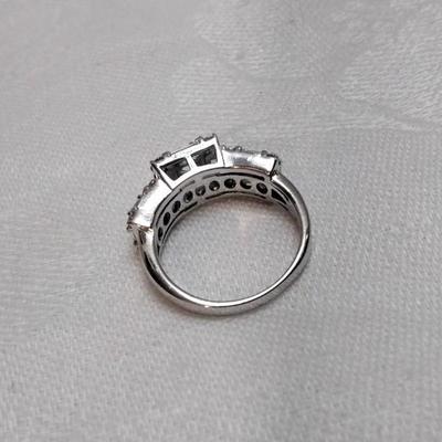 925 CZ Ring Size 7.5