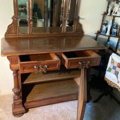Vintage Dresser With Mirror