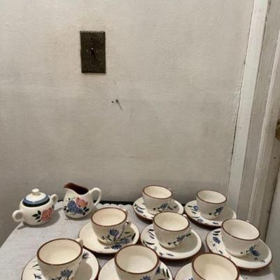 Stangl Chickory Tea cups for 8 other stangl sugar and creamer