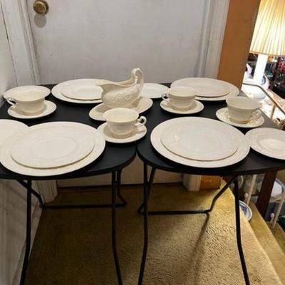 Clearance Wedgwood White Dinner for FOUR  25 pieces gravy boat