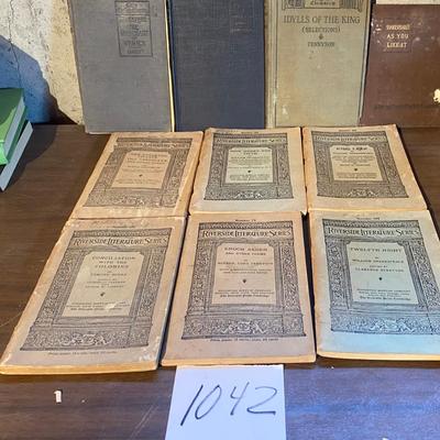 1915 Literature