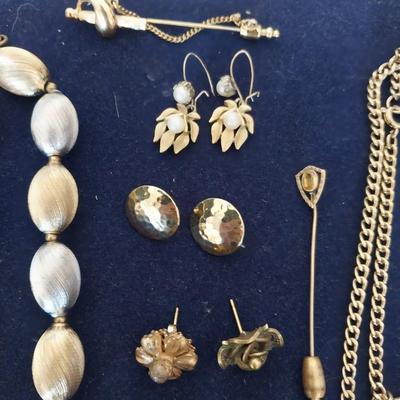 GOLD TONE NECKLACES-BRACELETS AND FASHION EARRINGS