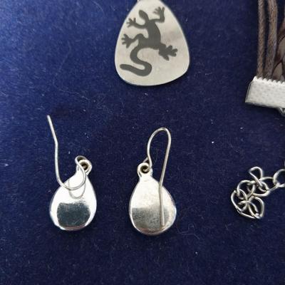FASHION EARRINGS AND BRACELETS