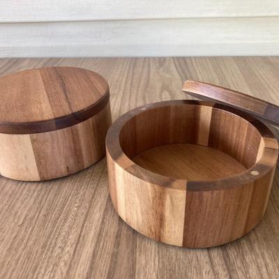 Stackable Wood Round Containers