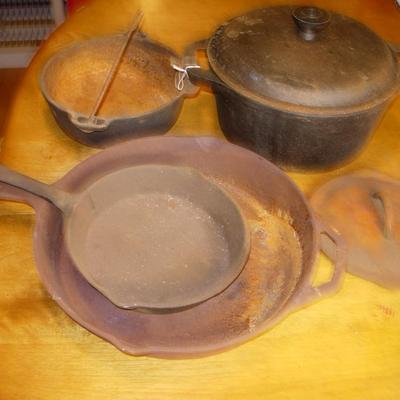 Cast Iron Cookware Lot