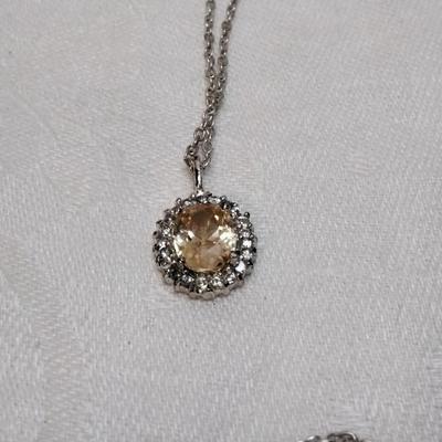 CW Citrine Surrounded by White Sapphires 18" 925 Necklace