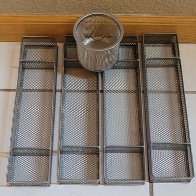 Wire Office Drawer Organizers and Pen Holder