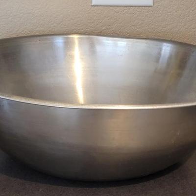 Large 16" Stainless Mixing Bowl