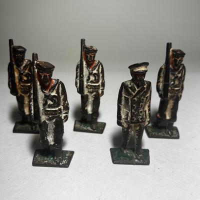 Lot of 5 Grey Stone Soldiers