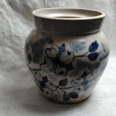 Vintage Yesteryears Hand Painted Crock