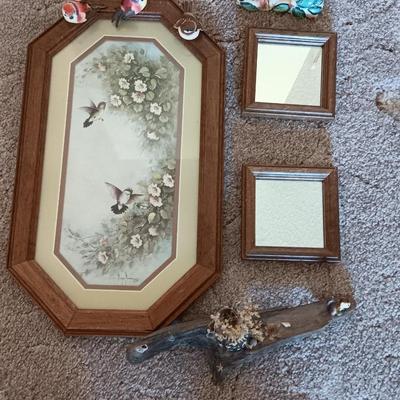 FRAMED BIRD ART WITH SMALL MIRRORS AND JAPAN BOBBLING BIRDS
