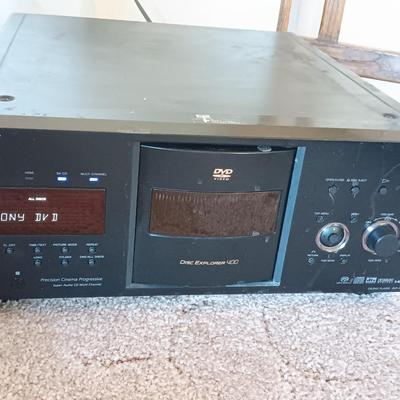 SONY 400 DISC DVD PLAYER WITH DVD MOVIES