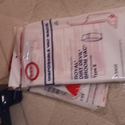 ROYAL HANDHELD PROSERIES VACUUM WITH BAGS