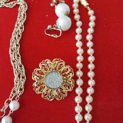 JAPAN AND FASHION JEWELRY