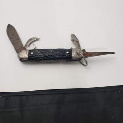Is camp king for blade pocket knife