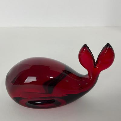 -19- VIKING | Ruby Red Glass Whale