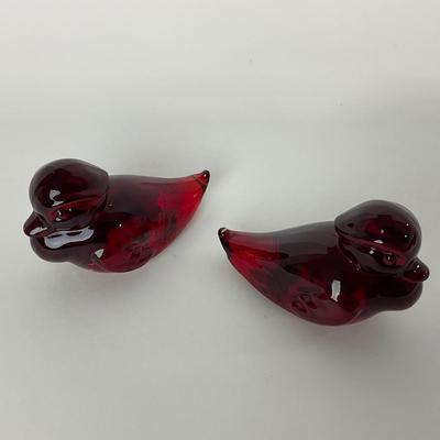 -21- HEISEY | By Dalzell Imperial Ruby Red Marked Sitting Wood Ducklings