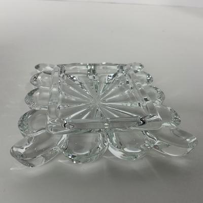 -29- HEISEY | Lidded Clear Crystal Trinket Dish