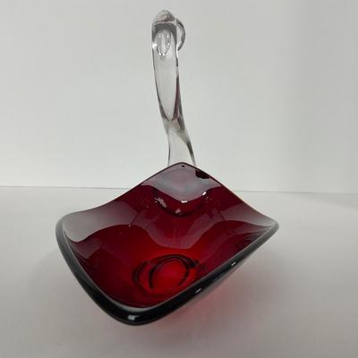 -30- SWAN | Duncan Miller Red Swan