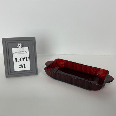 -31- ANCHOR HOCKING | Ruby Red Star Burst Dish