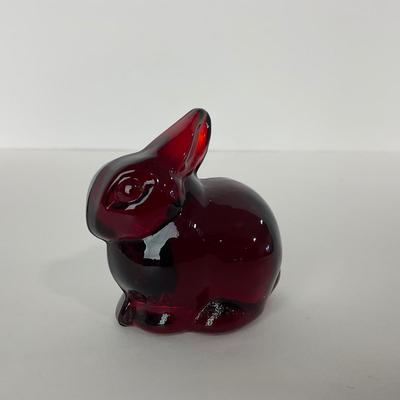 -34- HEISEY | By Dalzell Marked Ruby Red Baby Rabbit