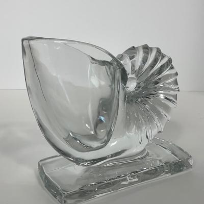 -45- NEW MARTINSVILLE | 1940â€™s Crystal Nautilus Sea Shell Bookends