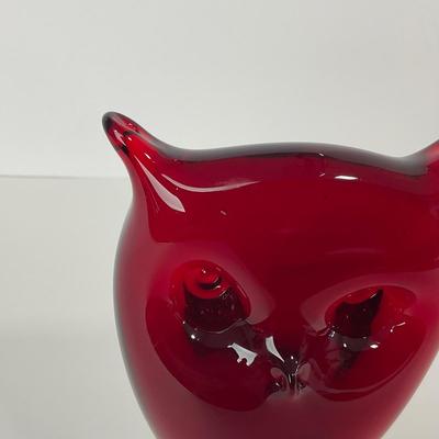-48- VIKING Mid Century Ruby Red Large Owl Paperweight